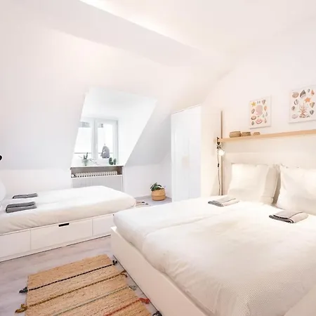 Διαμέρισμα Floor Next To Marienplatz Μόναχο