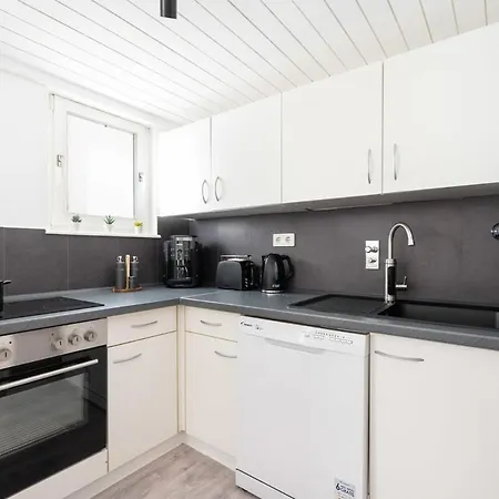 Floor Next To Marienplatz ミュンヘン