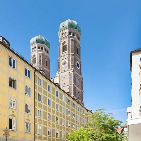 Apartment Floor Next To Marienplatz Munich